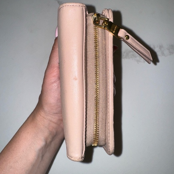 Gently used MIU MIU Matelasse wallet. - Picture 4 of 8